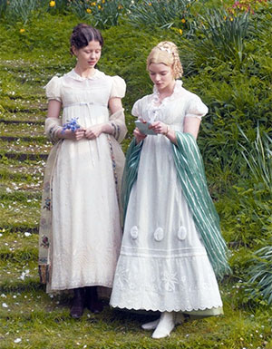 Anya Taylor-Joy Wore A Vintage Wedding Dress To The 'Emma